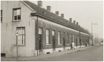 De Binnenparallelweg 8 t/m 1 in Helmond in 1960. Fotograaf T. van Mierlo.
