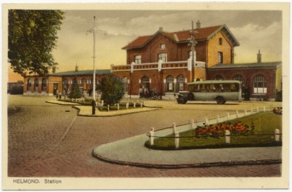 Het Helmondse Stationsplein ca. 1930. Coll. RHCe
